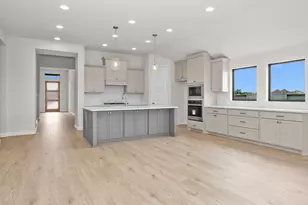 6734 Hillside View Ln, League City, TX 77546 - Photo 4