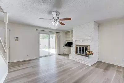 3334 Spring Valley Road, Houston, TX 77080 - Photo 18