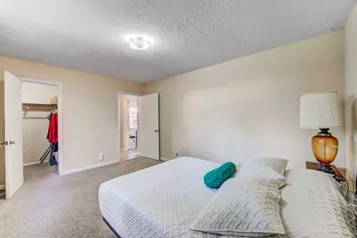 3334 Spring Valley Road, Houston, TX 77080 - Photo 24
