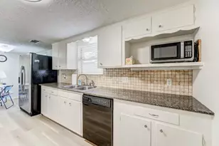 3334 Spring Valley Rd, Houston, TX 77080 - Photo 10