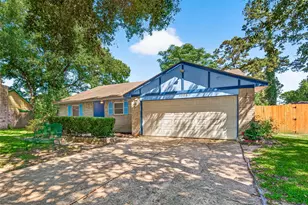 4506 Algernon Dr, Spring, TX 77373 - Photo 2