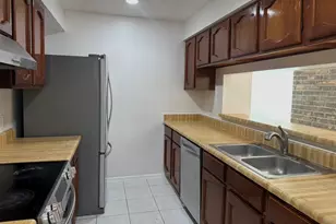 13043 Bacard Ln, Houston, TX 77099 - Photo 6
