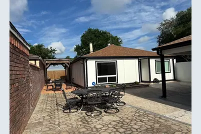 13043 Bacard Lane, Houston, TX 77099 - Photo 18
