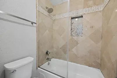 18511 Egret Bay Boulevard #511, Webster, TX 77058 - Photo 16