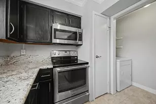 18511 Egret Bay Blvd, Webster, TX 77058 - Photo 14