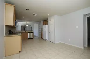 718 Sun Lodge Dr, Houston, TX 77073 - Photo 6