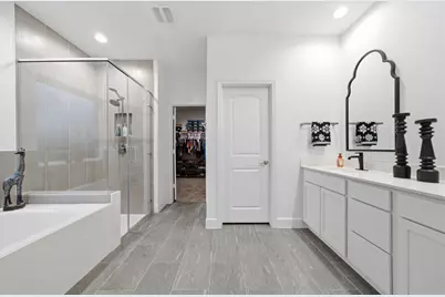 8419 Alvararo Bay Drive, Cypress, TX 77433 - Photo 18