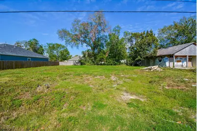 4607 Larkspur Street, Houston, TX 77051 - Photo 4