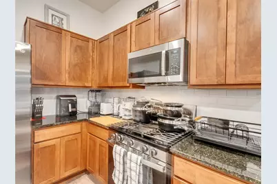 410 Magnolia Street, Richwood, TX 77531 - Photo 8