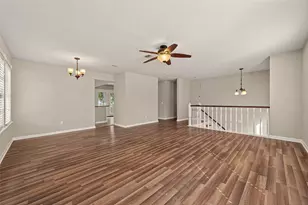 2923 Royal Glen Dr, Houston, TX 77339 - Photo 10