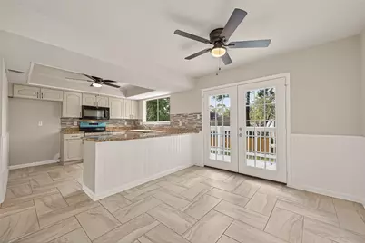 2923 Royal Glen Drive, Houston, TX 77339 - Photo 14