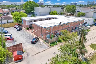 2011 Marshall St, Houston, TX 77098 - Photo 8