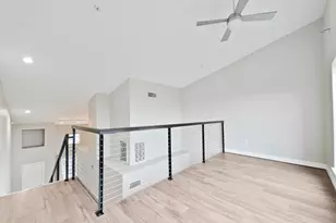 1616 Elgin St, Houston, TX 77004 - Photo 14