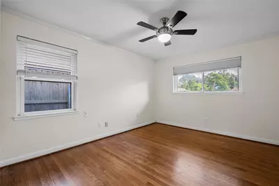 2210 Nina Lee Lane, Houston, TX 77018 - Photo 18