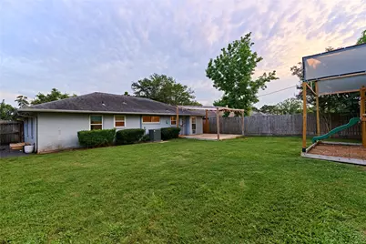2210 Nina Lee Lane, Houston, TX 77018 - Photo 22