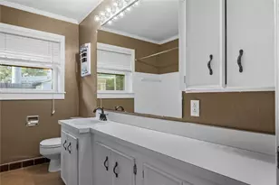 2210 Nina Lee Ln, Houston, TX 77018 - Photo 16