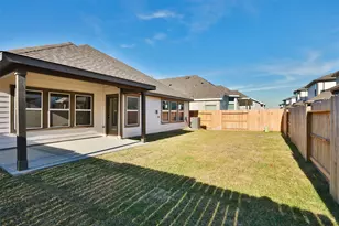 2127 Villa Bella Ln, Friendswood, TX 77546 - Photo 30