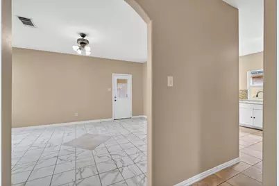 3215 Sapphire Star Drive, Houston, TX 77082 - Photo 10