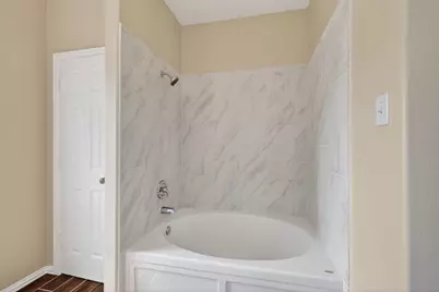 3215 Sapphire Star Drive, Houston, TX 77082 - Photo 32