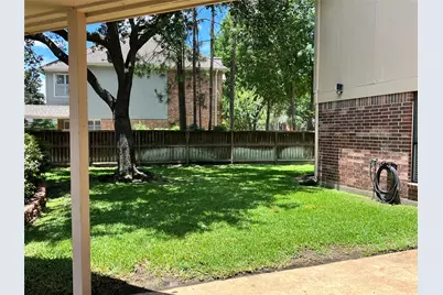 10923 Hickory Tree Court, Houston, TX 77065 - Photo 28