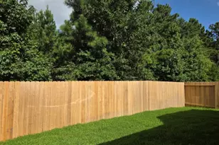 13625 Brook Trout Dr, Conroe, TX 77384 - Photo 10
