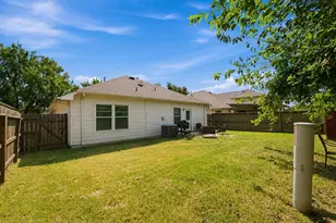 8011 Ginger Park Dr, Baytown, TX 77521 - Photo 16