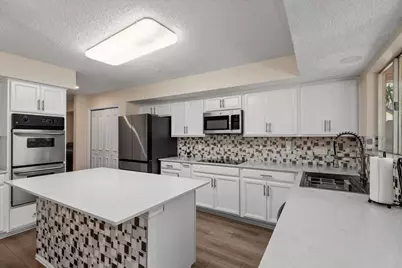 13022 Hollow Brook Drive, Houston, TX 77082 - Photo 12