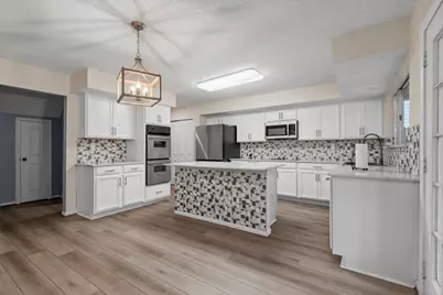 13022 Hollow Brook Drive, Houston, TX 77082 - Photo 10