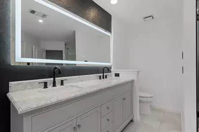 13022 Hollow Brook Drive, Houston, TX 77082 - Photo 20