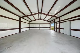 6811 Bayou Trail Dr, Alvin, TX 77511 - Photo 14