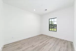 11925 N Hoa Sen Cir, Houston, TX 77072 - Photo 20