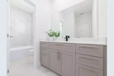 11925 N Hoa Sen Circle, Houston, TX 77072 - Photo 16