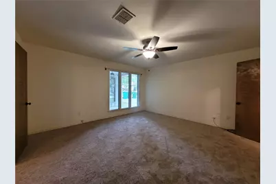 24 Greentree Lane, Conroe, TX 77304 - Photo 30