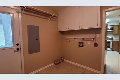 24 Greentree Lane, Conroe, TX 77304 - Photo 28