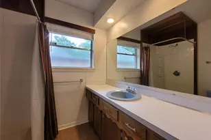 24 Greentree Ln, Conroe, TX 77304 - Photo 40