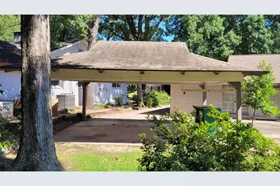 24 Greentree Lane, Conroe, TX 77304 - Photo 6