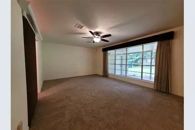 24 Greentree Lane, Conroe, TX 77304 - Photo 36