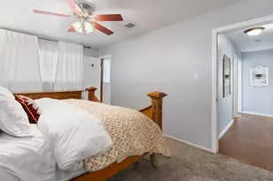 90 Live Oak, Van Vleck, TX 77482 - Photo 18