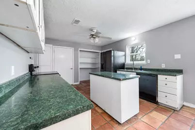 13710 Pleasant Way, Alvin, TX 77511 - Photo 14