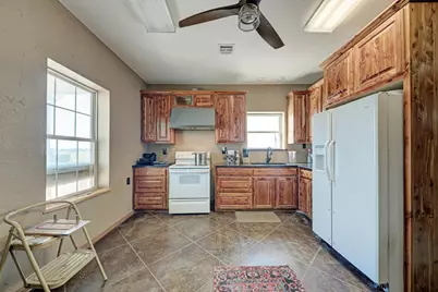 1155 County Road 304, Oglesby, TX 76561 - Photo 22