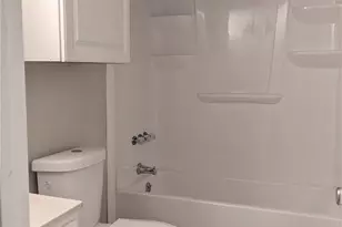 704 E 22nd St, Houston, TX 77008 - Photo 14