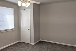 704 E 22nd St, Houston, TX 77008 - Photo 10