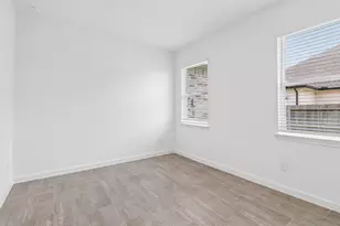 11822 Old Fashion Cir, Mont Belvieu, TX 77535 - Photo 14
