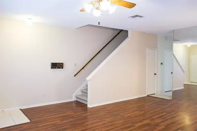 3098 Holly Hall Street #3098, Houston, TX 77054 - Photo 6