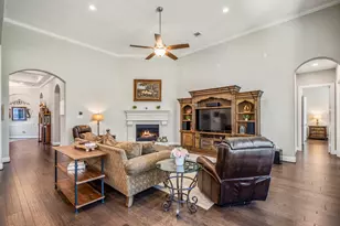 219 Chirping Squirrel Ct, Pinehurst, TX 77362 - Photo 6