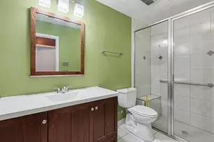 22122 Meadowhill Dr, Spring, TX 77389 - Photo 16