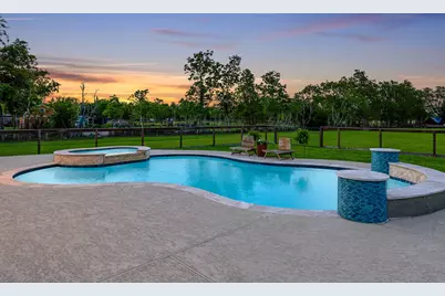 12751 County Road 283, Alvin, TX 77511 - Photo 8