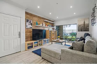 3231 Allen Parkway #2104, Houston, TX 77019 - Photo 2
