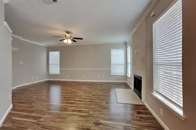 10051 Rio Bravo Road, Houston, TX 77064 - Photo 4