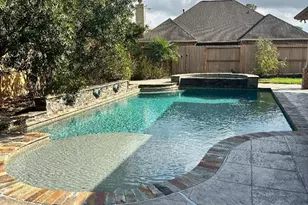 2458 Jill Cir, Spring, TX 77388 - Photo 2